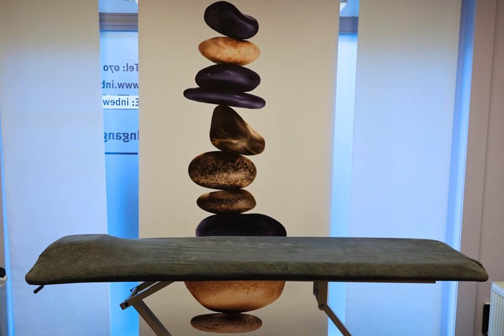 Behandelbank bij praktijk voor fysiotherapie en acupunctuur